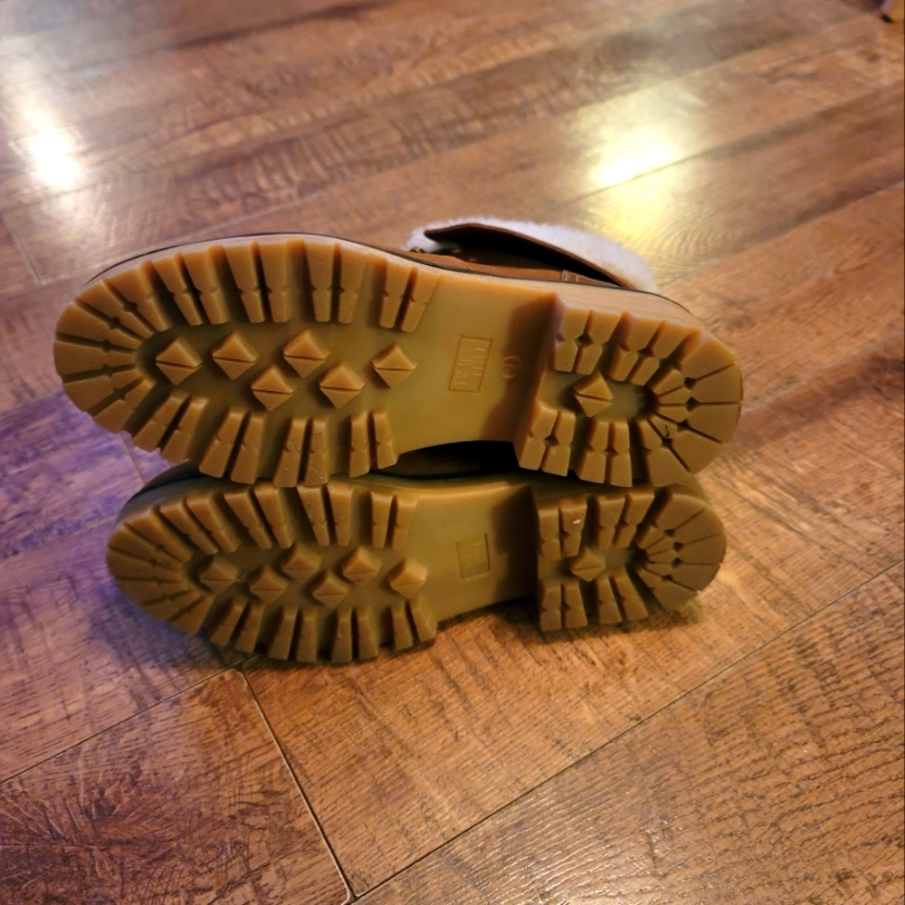 New Time And Tru Memory Foam Boots - image 3